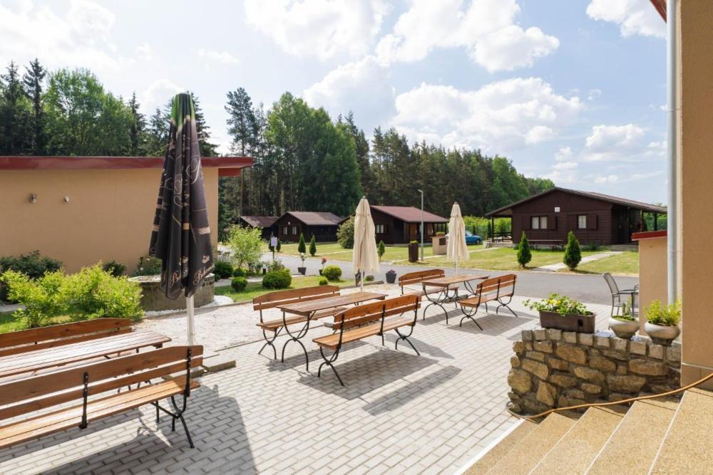 Camping La Provence Hotel Velka Hledsebe Kültér fotó